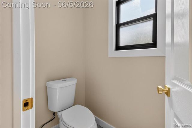 3901 Highlander Way, Ann Arbor, MI 48108