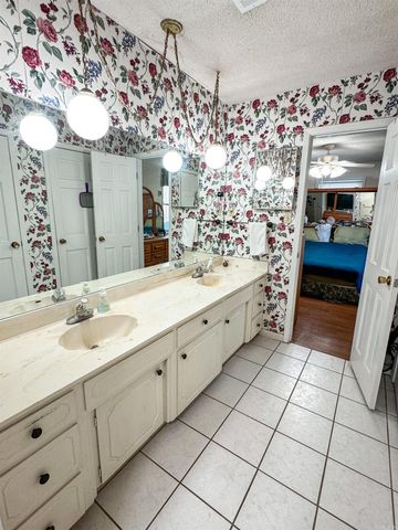 51 Indian Trail, Searcy, AR 72143