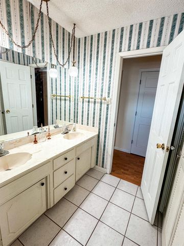 51 Indian Trail, Searcy, AR 72143