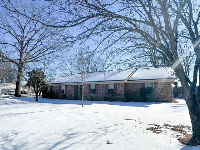 51 Indian Trail, Searcy, AR 72143