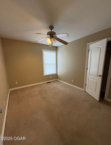 1010 E 16th Street, Pittsburg, KS 66762