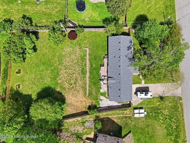 103 Patrick Ct, Elizabethtown, KY 42701