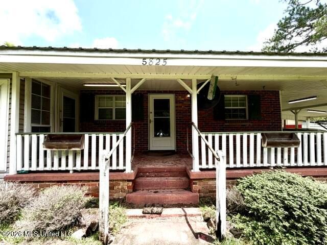 5825 Elder Street, Moss Point, MS 39563
