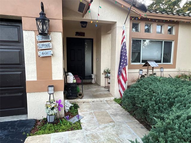 9876 NW 28th Court, Coral Springs, FL 33065