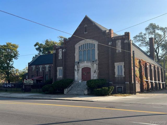 15340 Meyers Road, Detroit, MI 48227