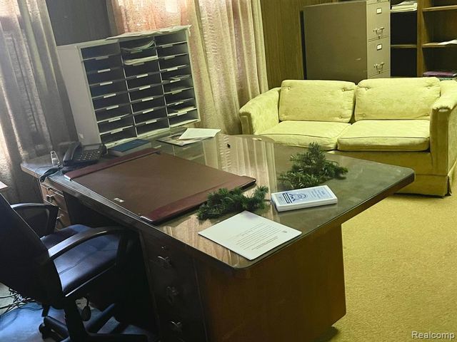 15340 Meyers Road, Detroit, MI 48227