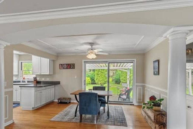 3 Dole Avenue, Crystal Lake, IL 60014