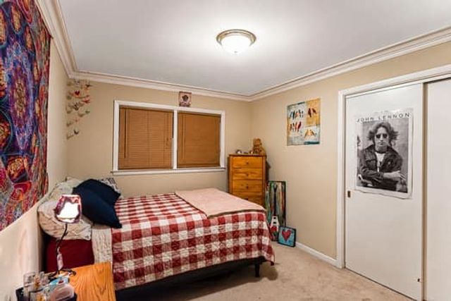 3 Dole Avenue, Crystal Lake, IL 60014