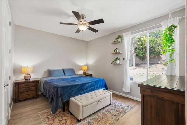 8300 White Spruce Dr, Antelope, CA 95843