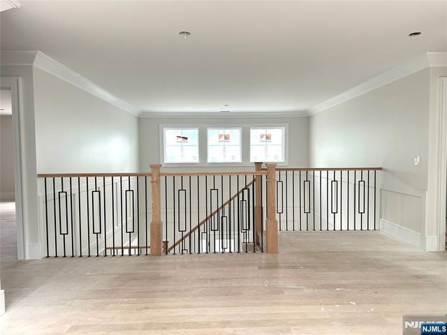 531 Track Lane, River Vale, NJ 07675