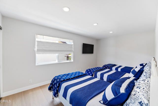 3810 W Hemlock Street, Oxnard, CA 93035