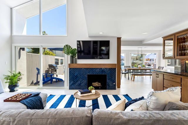 3810 W Hemlock Street, Oxnard, CA 93035