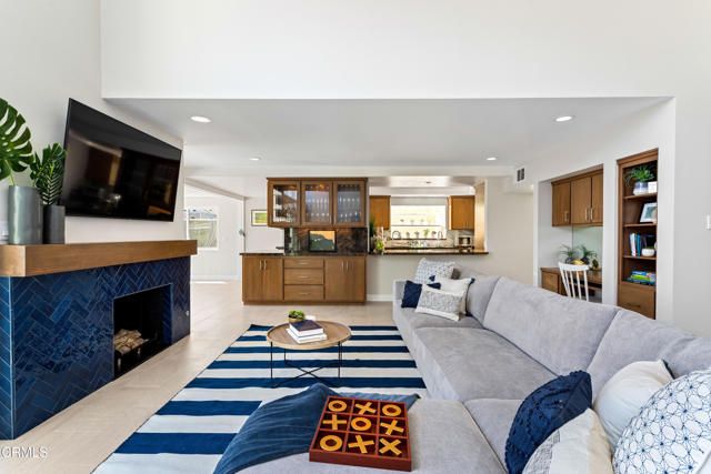 3810 W Hemlock Street, Oxnard, CA 93035