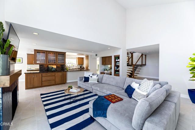 3810 W Hemlock Street, Oxnard, CA 93035