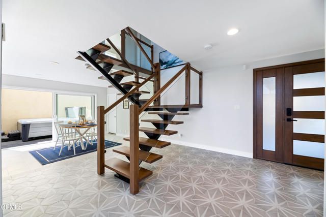 3810 W Hemlock Street, Oxnard, CA 93035