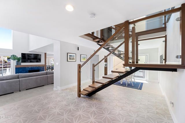 3810 W Hemlock Street, Oxnard, CA 93035