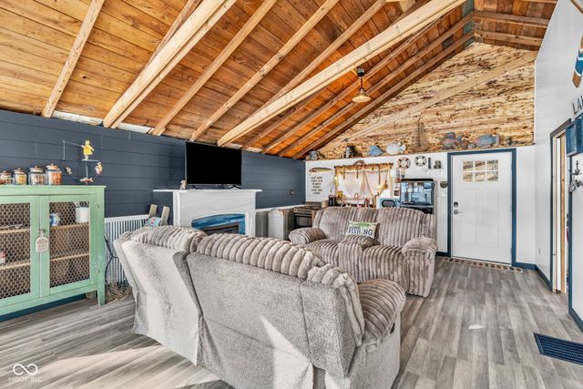5180 Orange Grove Road, Gosport, IN 47433