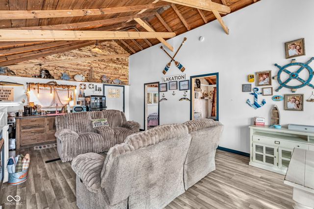 5180 Orange Grove Road, Gosport, IN 47433