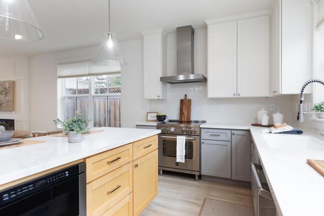 103 Staggi Lane, Soquel, CA 95073
