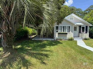 22640 Racine Street, Robertsdale, AL 36567