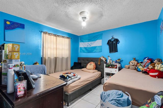 2385 NW 32nd St, Miami, FL 33142