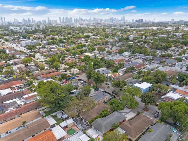 2385 NW 32nd St, Miami, FL 33142