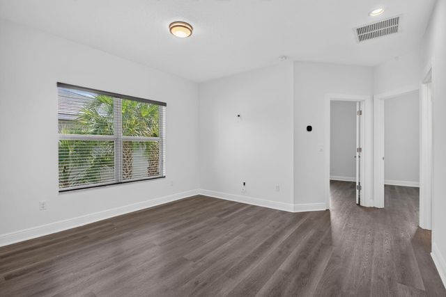 543 Parsons Way, Deerfield Beach, FL 33442