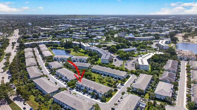 543 Parsons Way, Deerfield Beach, FL 33442