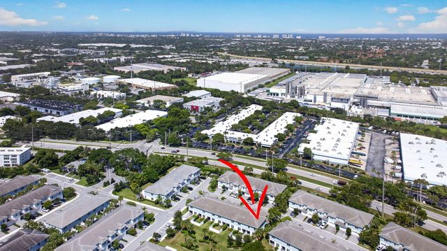 543 Parsons Way, Deerfield Beach, FL 33442
