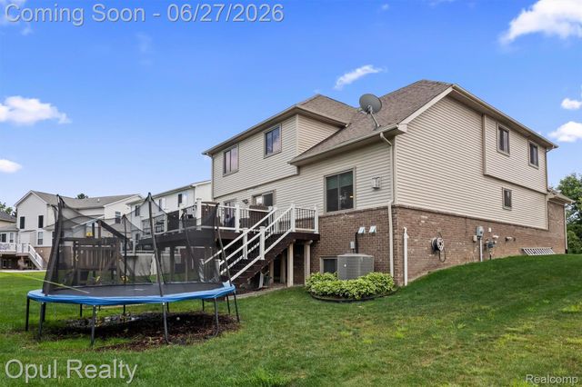 24520 Westchester Drive, Lyon Charter Township, MI 48178