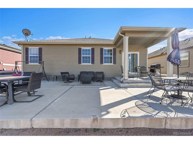 1807 Homestead Dr, Fort Lupton, CO 80621