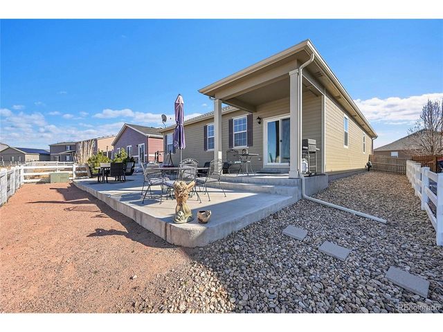 1807 Homestead Dr, Fort Lupton, CO 80621
