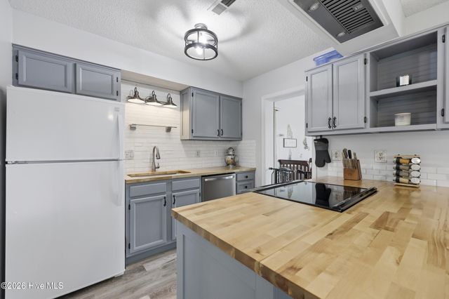 109 Bayberry Drive, Elizabeth City, NC 27909