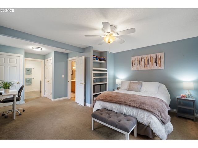 3725 Se TIBBETTS St, Portland, OR 97202