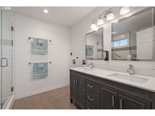 3725 Se TIBBETTS St, Portland, OR 97202