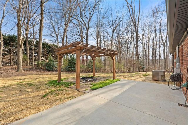 2252 Lucy Lane, Asheboro, NC 27205