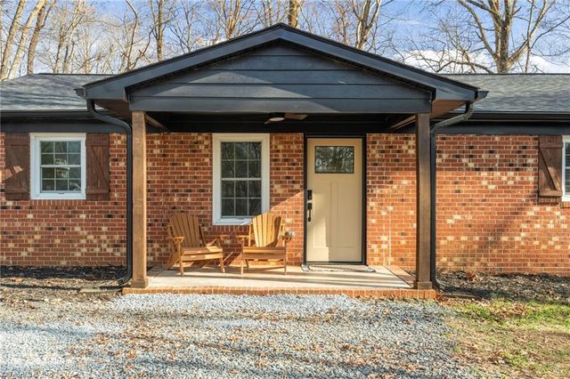 2252 Lucy Lane, Asheboro, NC 27205