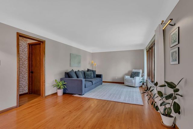 1029 23rd Avenue N, Saint Cloud, MN 56303