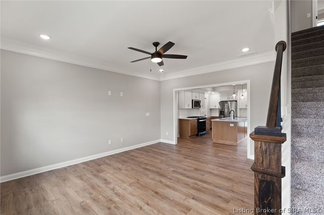 8138 Farming Way, Charlestown, IN 47111