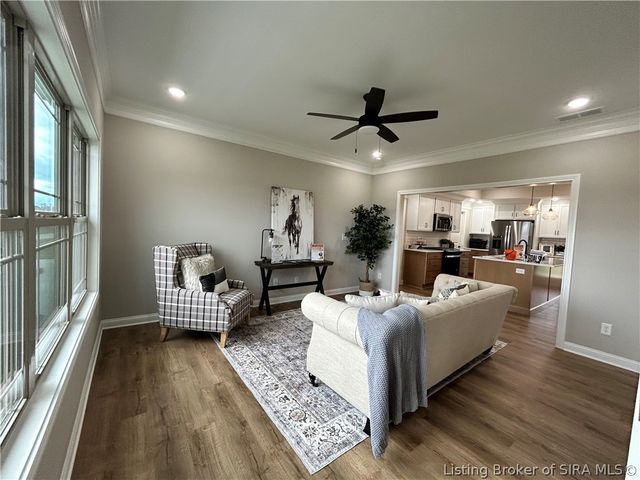 8138 Farming Way, Charlestown, IN 47111