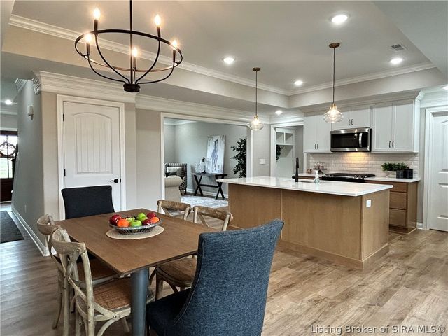 8138 Farming Way, Charlestown, IN 47111