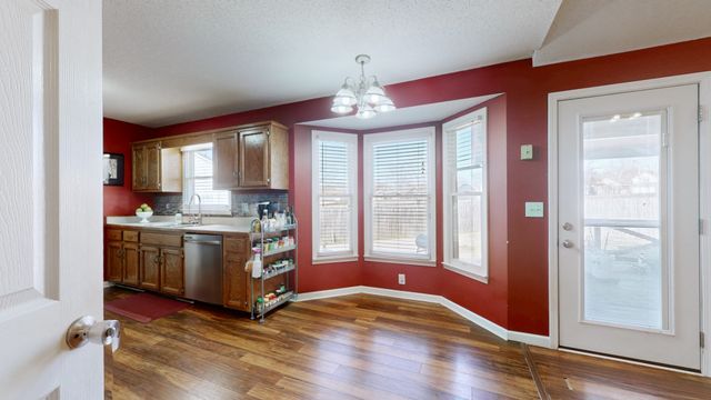 305 Atlantic Blvd, Clarksville, TN 37040