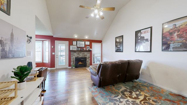 305 Atlantic Blvd, Clarksville, TN 37040