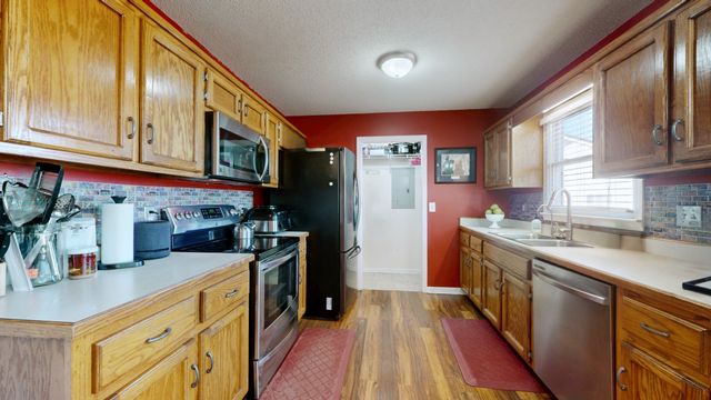 305 Atlantic Blvd, Clarksville, TN 37040