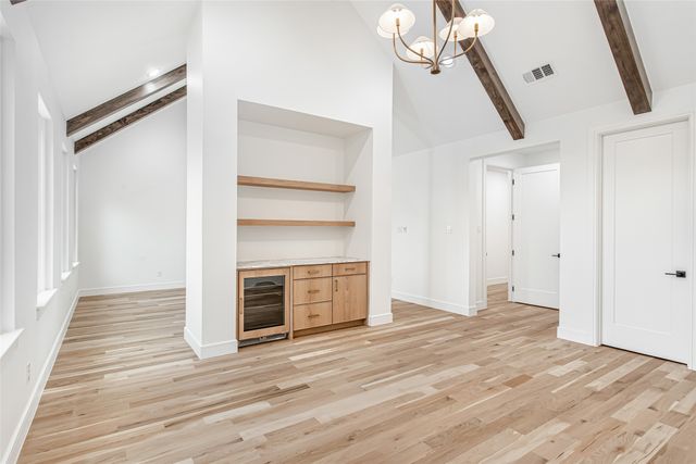 6367 Mccommas Boulevard, Dallas, TX 75214