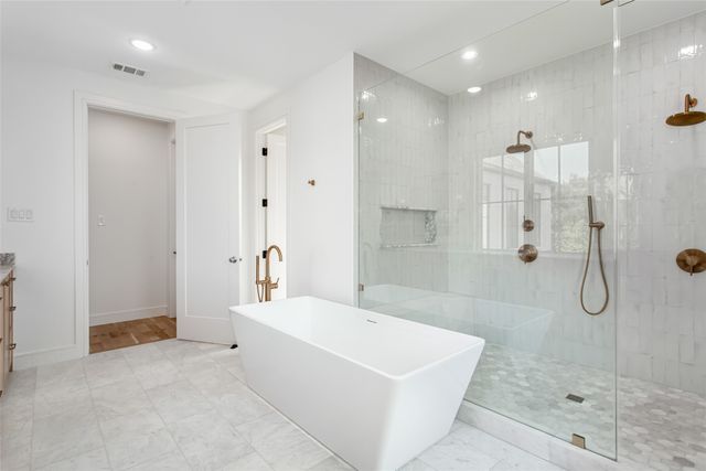 6367 Mccommas Boulevard, Dallas, TX 75214