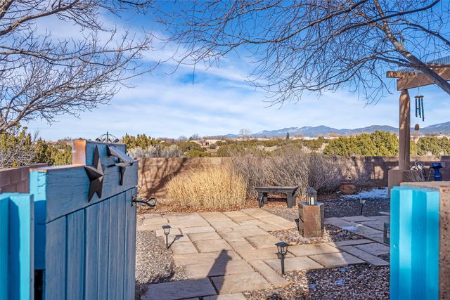 10 Blue Hill, Santa Fe, NM 87508