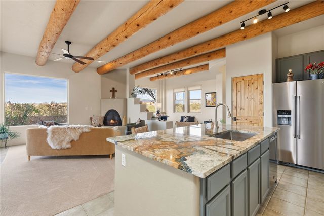 10 Blue Hill, Santa Fe, NM 87508