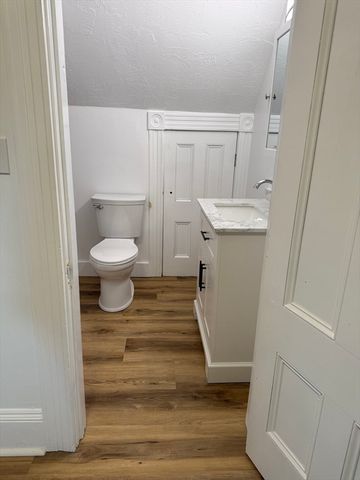 120 Graham St 3, Gardner, MA 01440