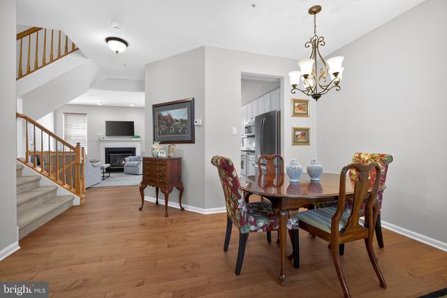 4488 HONEYSUCKLE LN, Doylestown, PA 18902